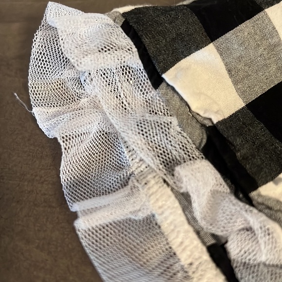 Calvin Klein Buffalo check flutter sleeve Sun dress 🖤🤍 - Picture 3 of 4